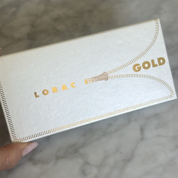 LORAC Unzipped Gold Eyeshadow Palette - Picture 4 of 5